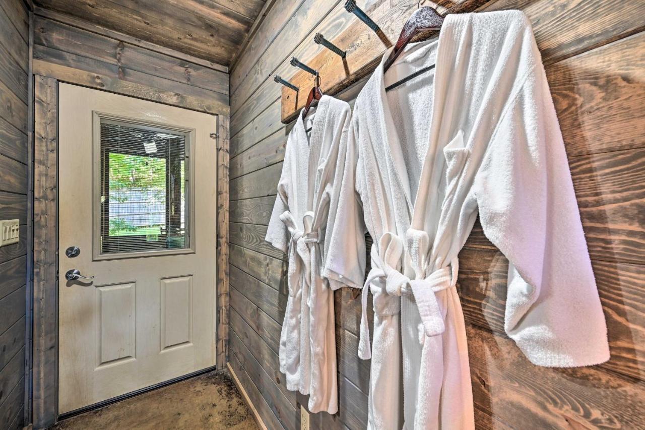 Luxe Broken Bow Cabin With Tesla Charging Station Stephens Gap Εξωτερικό φωτογραφία